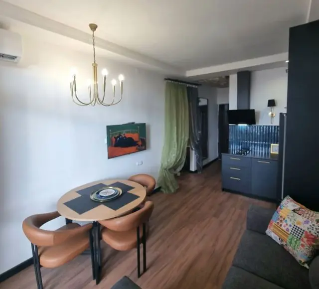 2-pok. mieszkanie 34 m², Rustaveli District — zdjęcie 2 z 4