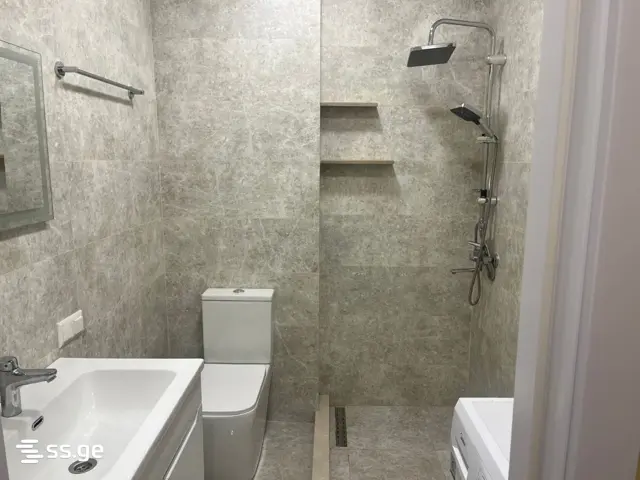 1-pok. mieszkanie 36 m², Old Batumi District — zdjęcie 3 z 4