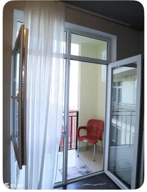 1-pok. mieszkanie 37 m², Bagrationi District — zdjęcie 3 z 4