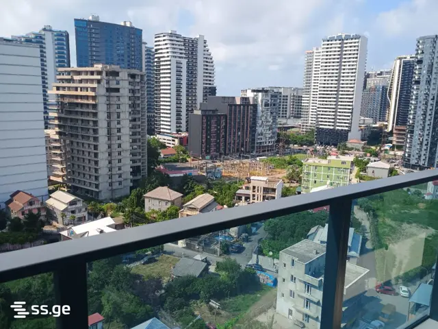 1-pok. mieszkanie 57 m², Old Batumi District — zdjęcie 2 z 4