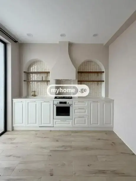 5-pok. mieszkanie 138 m², Mtskheta