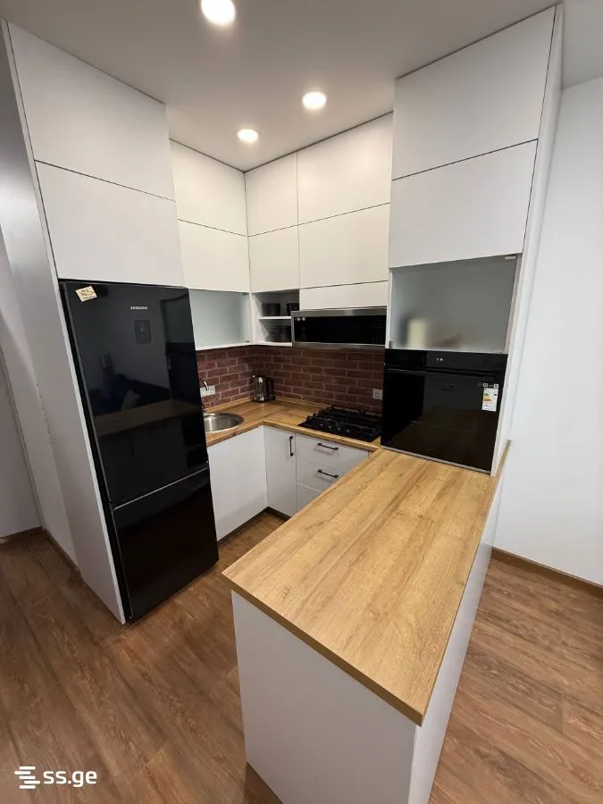2-pok. mieszkanie 40 m², Khimshiashvili District — zdjęcie 1 z 5