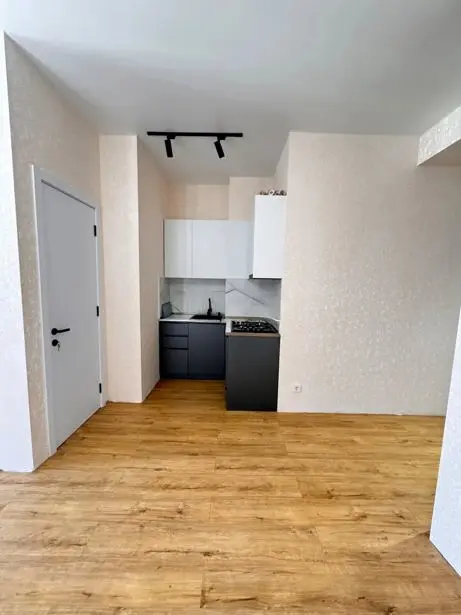 2-pok. mieszkanie 43 m², Didi digomi — zdjęcie 3 z 4