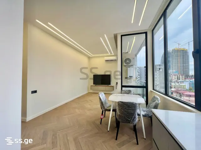 2-pok. mieszkanie 54 m², Old Batumi District — zdjęcie 2 z 4