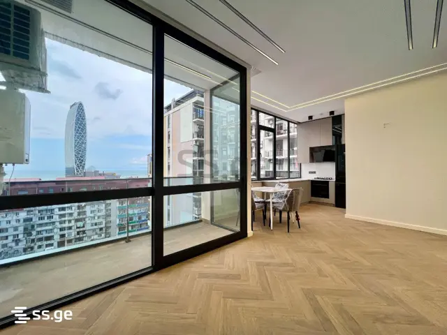 2-pok. mieszkanie 54 m², Old Batumi District — zdjęcie 3 z 4