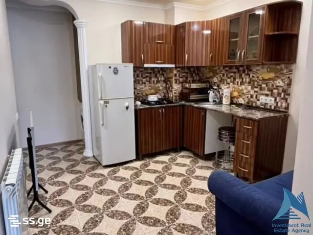 2-pok. mieszkanie 35 m², Bagrationi District